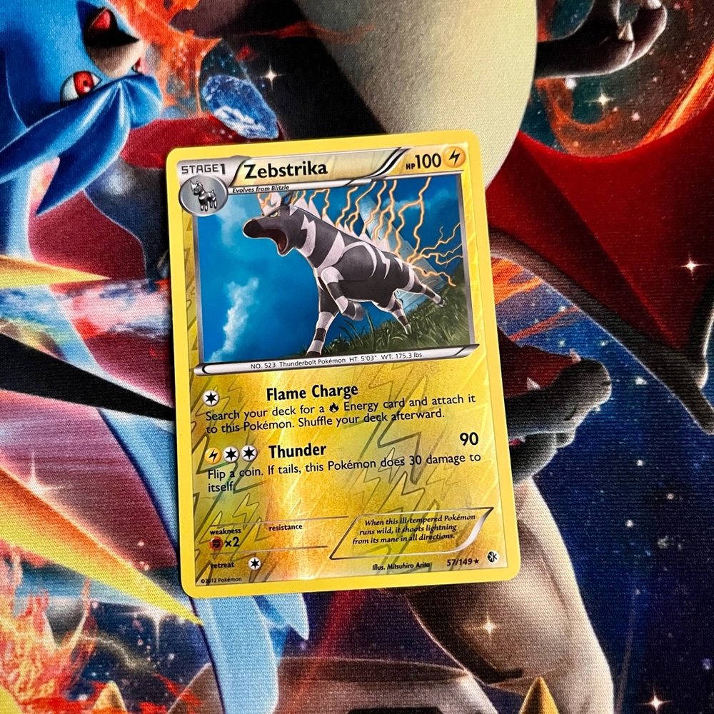 Pokémon Zebstrika black & white boundaries crossed reverse card 2012